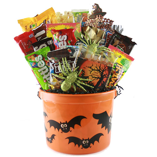 Gourmet Gift Baskets: Trick or Treat Halloween Gift Basket @ Design It 