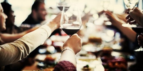 How Wine Can Improve Your Health - Socializing